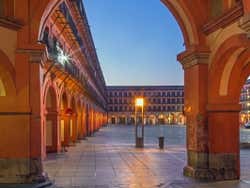 Plaza de la Corredera di sera